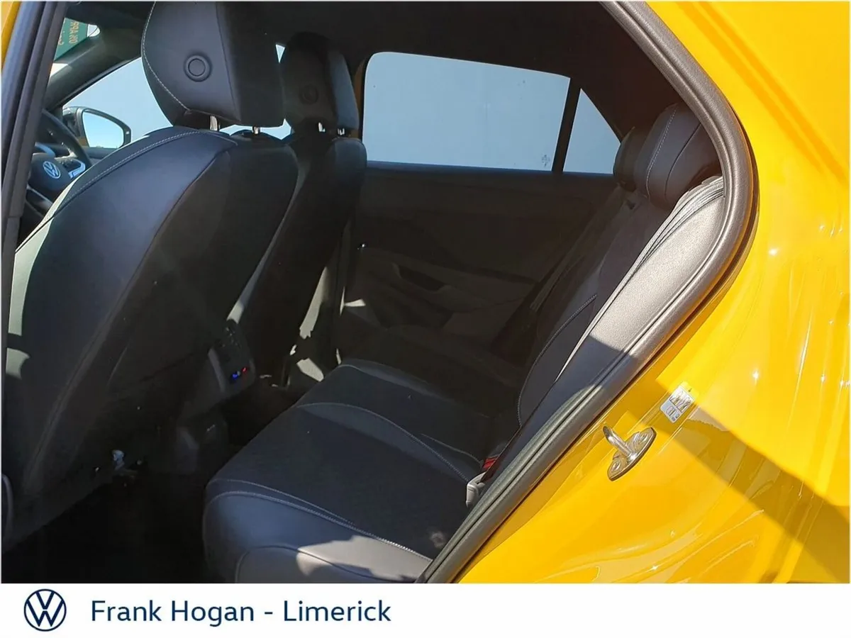 Volkswagen T-Roc Estate, Petrol, 2026, Yellow