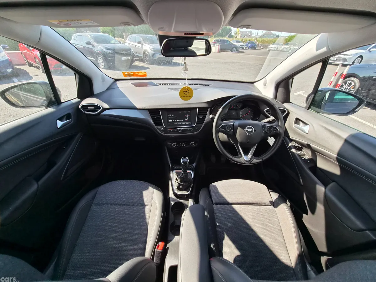 Opel Crossland SUV, Diesel, 2022, Grey