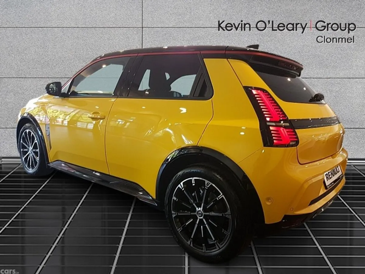 Renault 5 Hatchback, Electric, 2026, Yellow