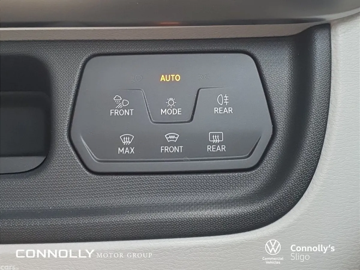 Volkswagen ID.Buzz MPV, Electric, 2026, Black