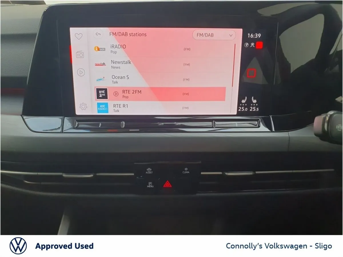 Volkswagen Golf Hatchback, Diesel, 2022, Red