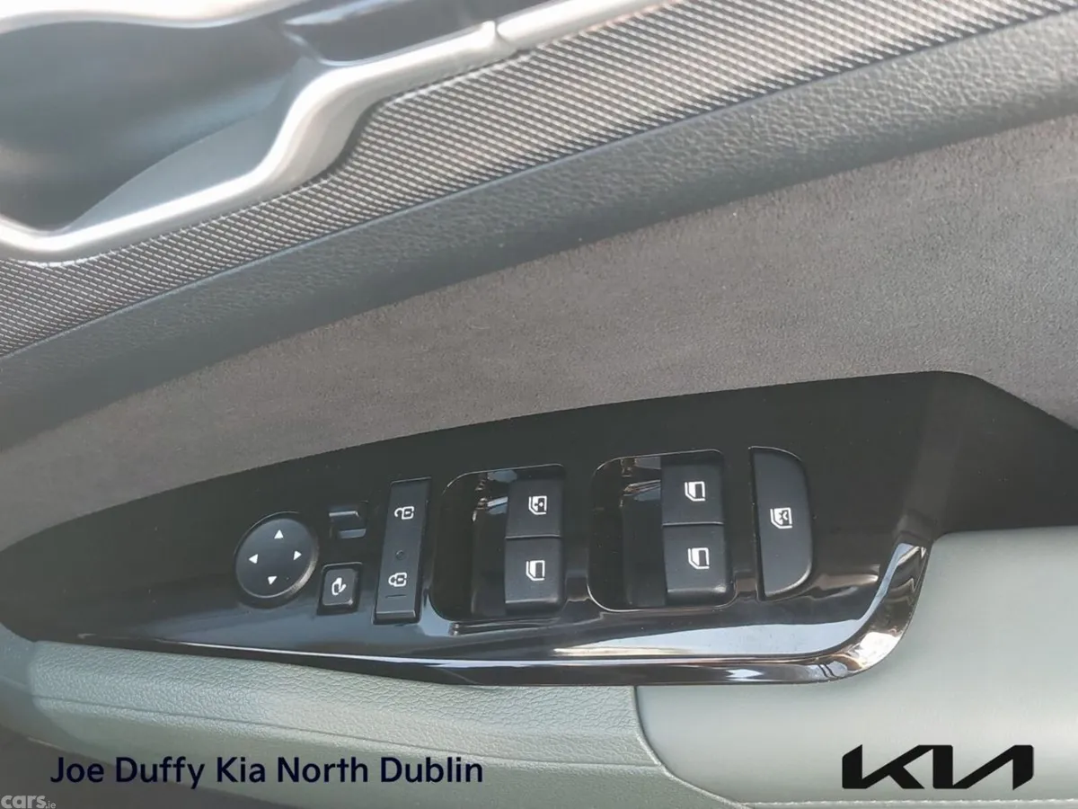 Kia Sportage SUV, Petrol Plug-in Hybrid, 2025, Grey