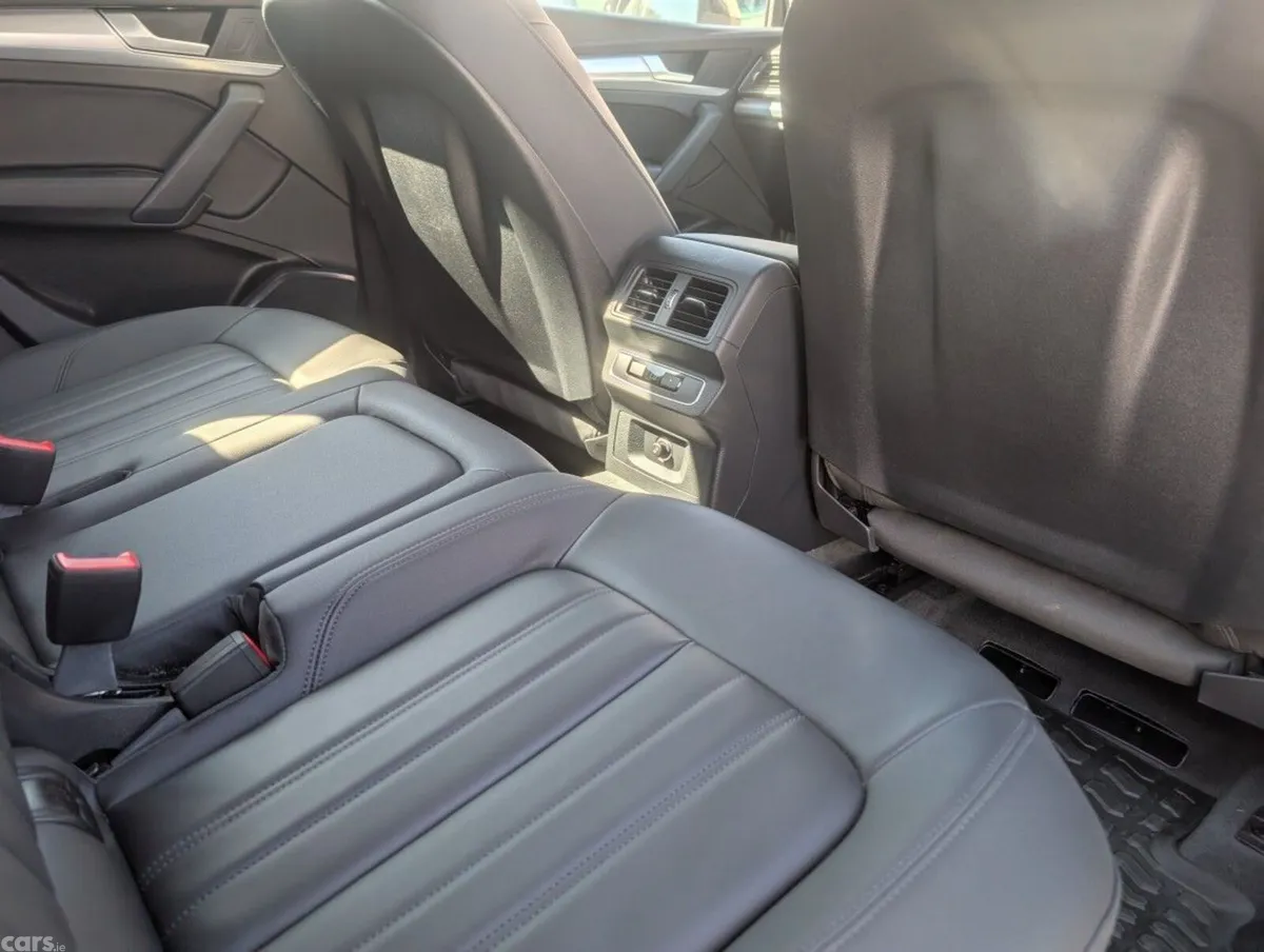 Audi Q5 SUV, Petrol Plug-in Hybrid, 2023, Black