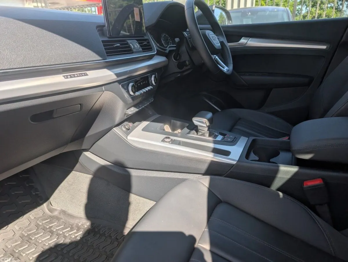 Audi Q5 SUV, Petrol Plug-in Hybrid, 2023, Black