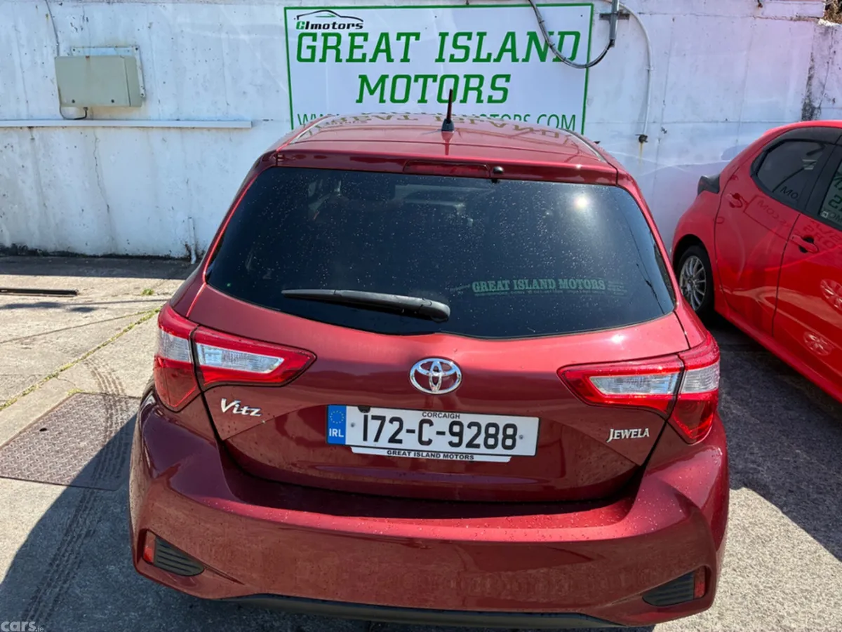 Toyota Vitz Hatchback, Petrol, 2017, Red