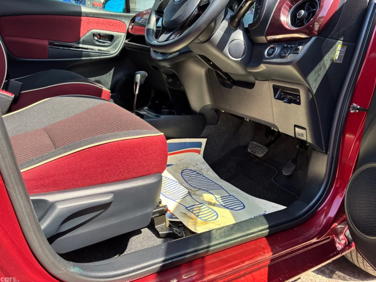 Toyota Vitz Hatchback, Petrol, 2017, Red
