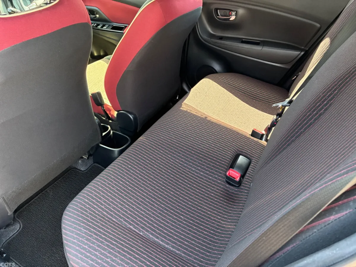 Toyota Vitz Hatchback, Petrol, 2017, Red