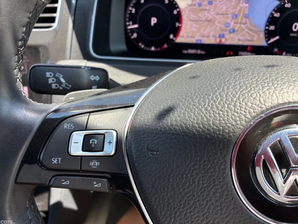 Volkswagen Golf Estate, Petrol, 2019, Blue