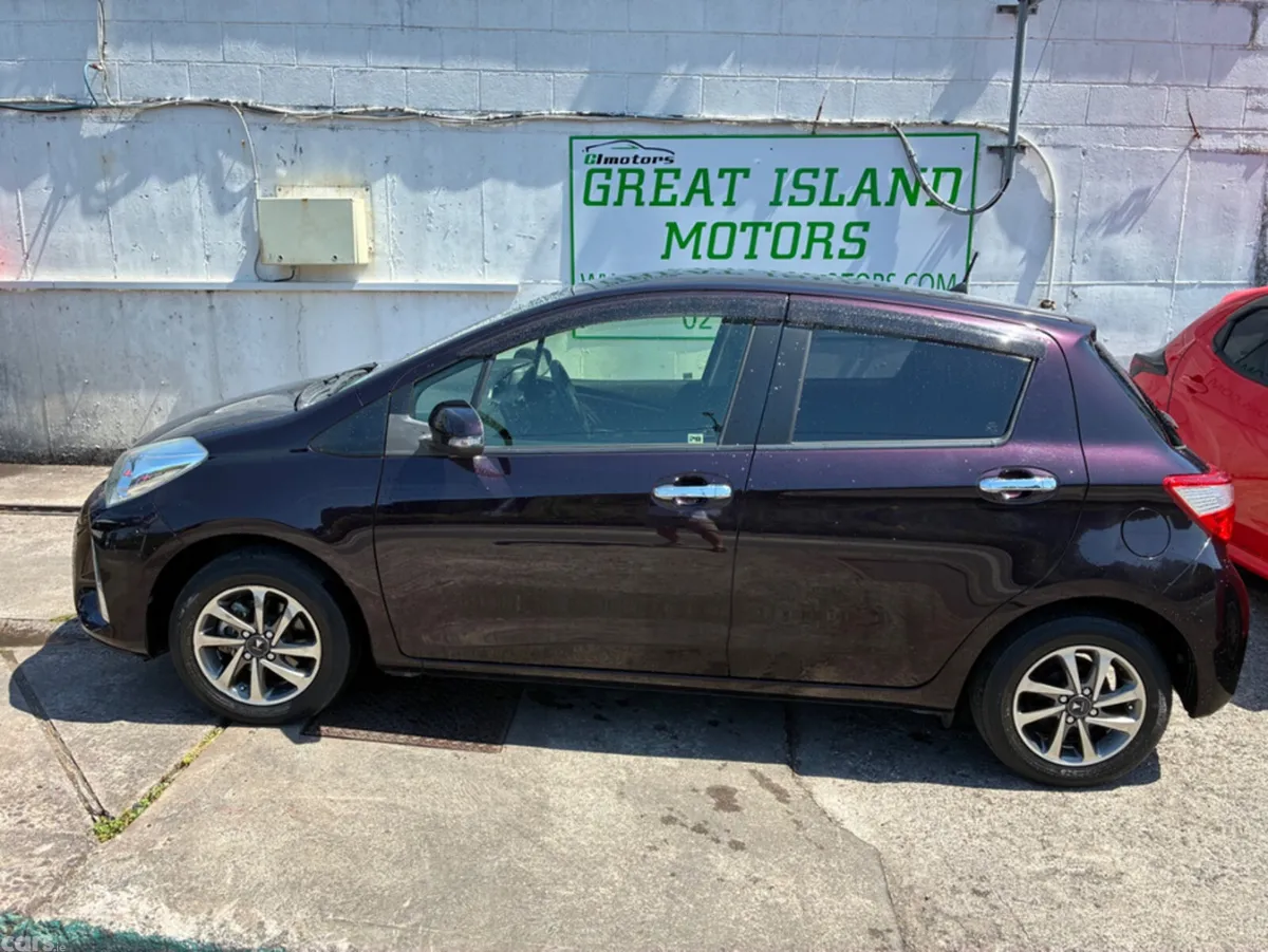 Toyota Vitz Hatchback, Petrol, 2018, Purple