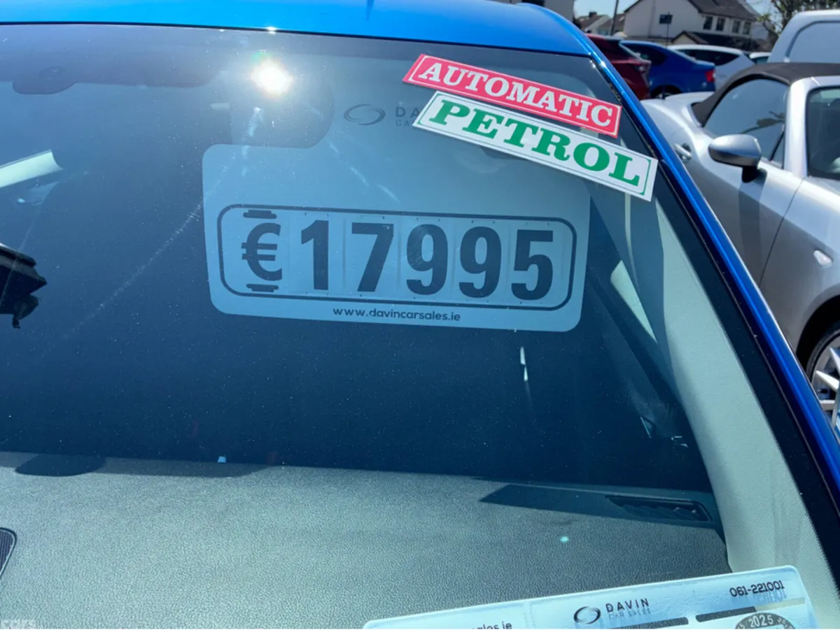Skoda Octavia Hatchback, Petrol, 2019, Blue