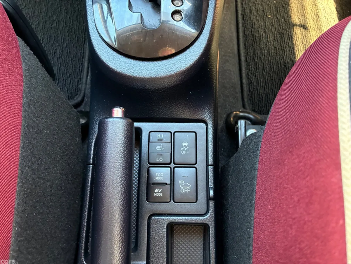 Toyota Vitz Hatchback, Petrol Hybrid, 2019, Pink
