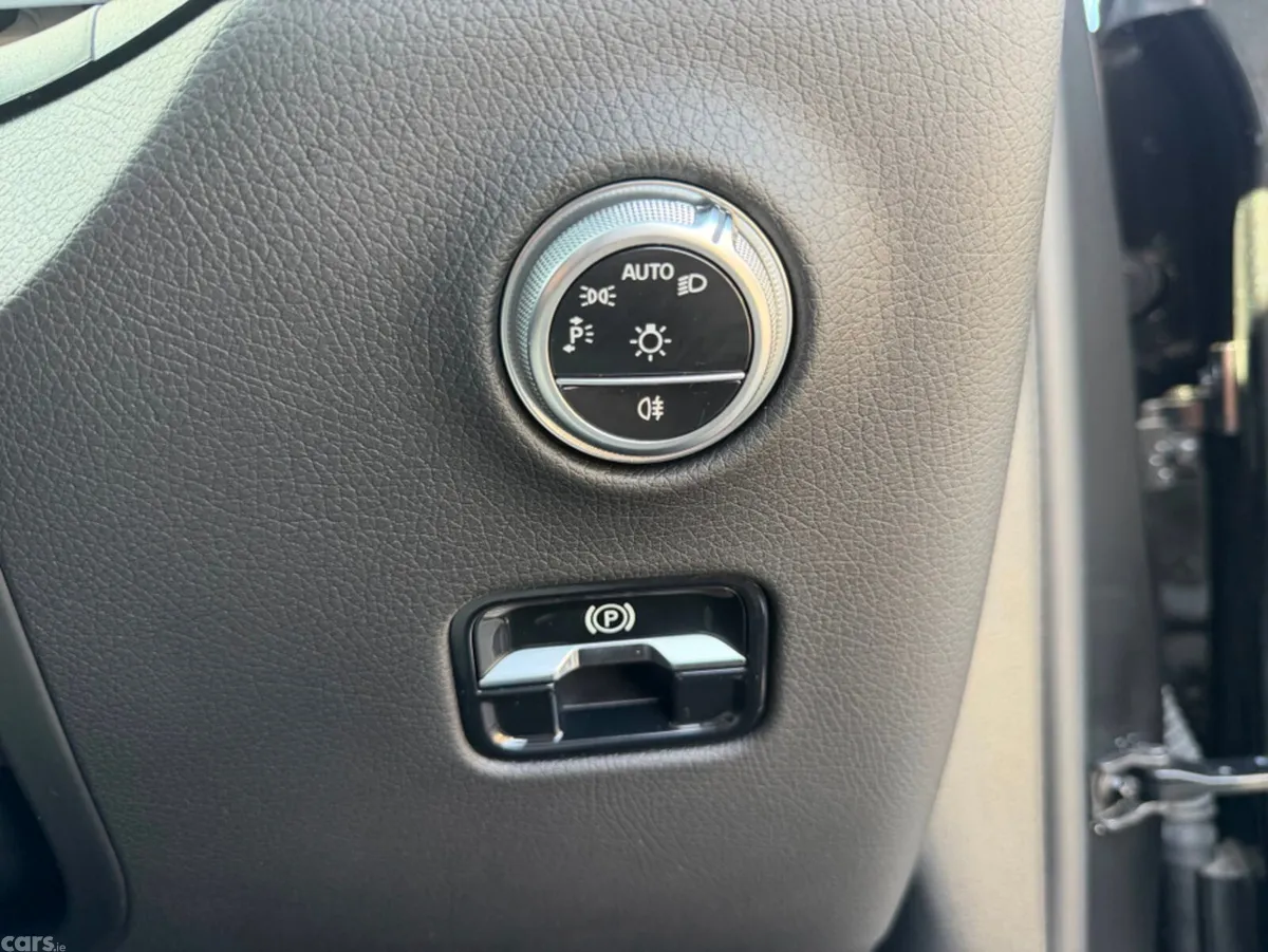 Mercedes-Benz GLC SUV, Diesel, 2023, Grey