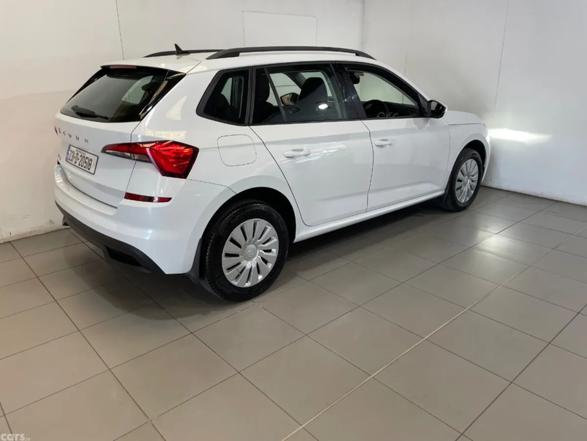 Skoda Kamiq Hatchback, Petrol, 2023, White