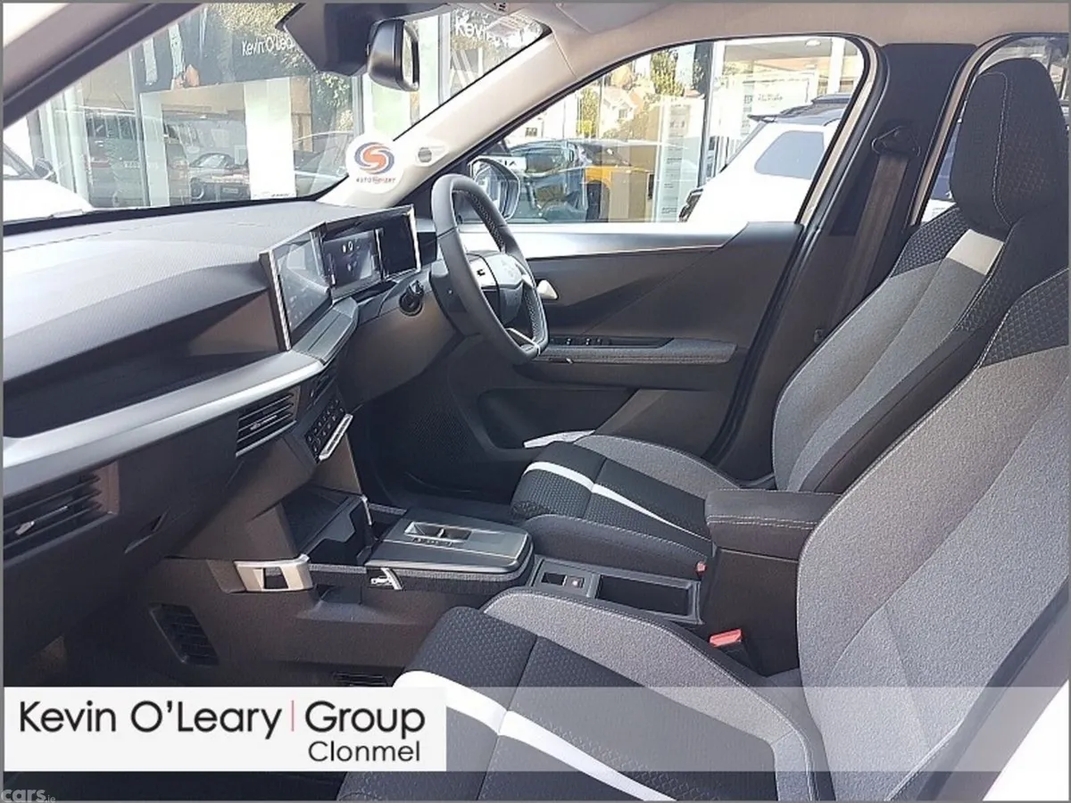 Opel Frontera SUV, Petrol Hybrid, 2026, White