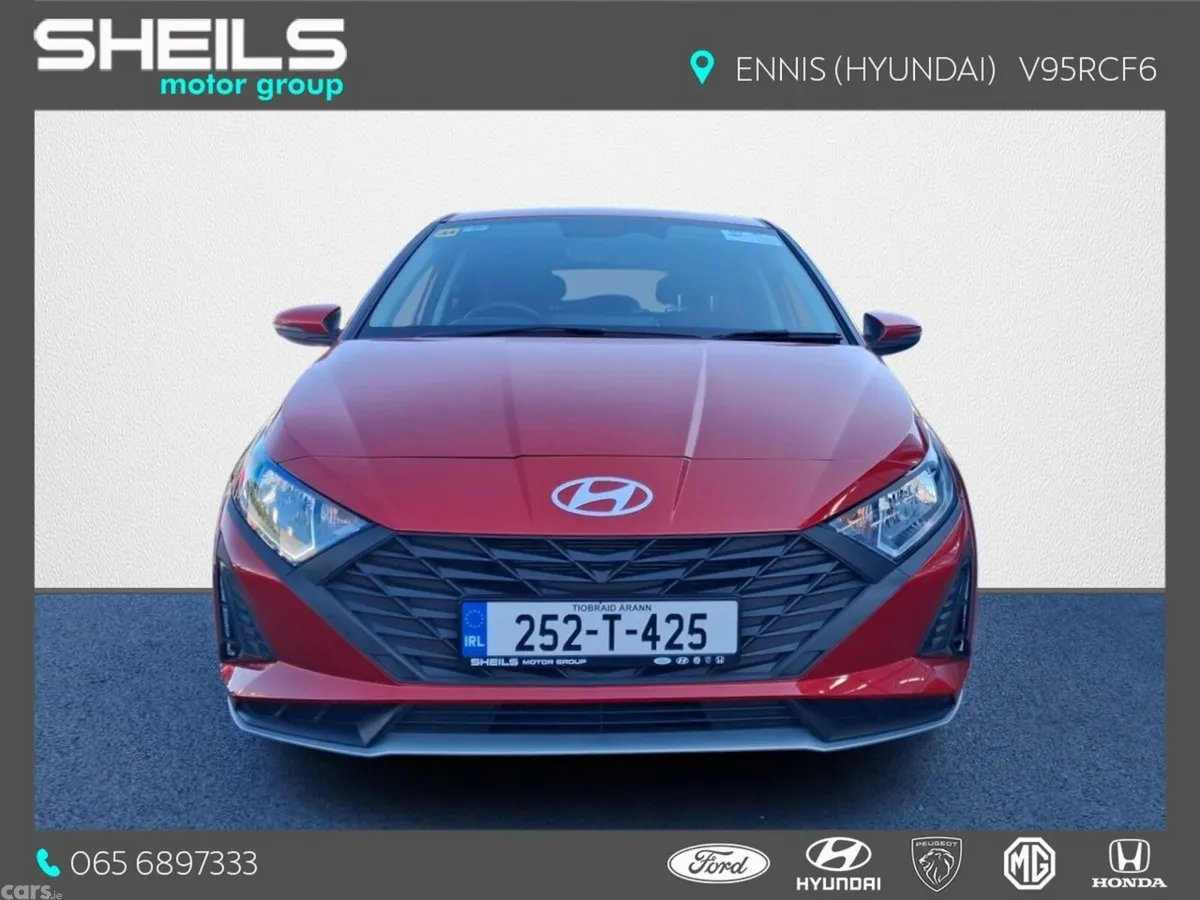 Hyundai i20 Hatchback, Petrol, 2025, Red