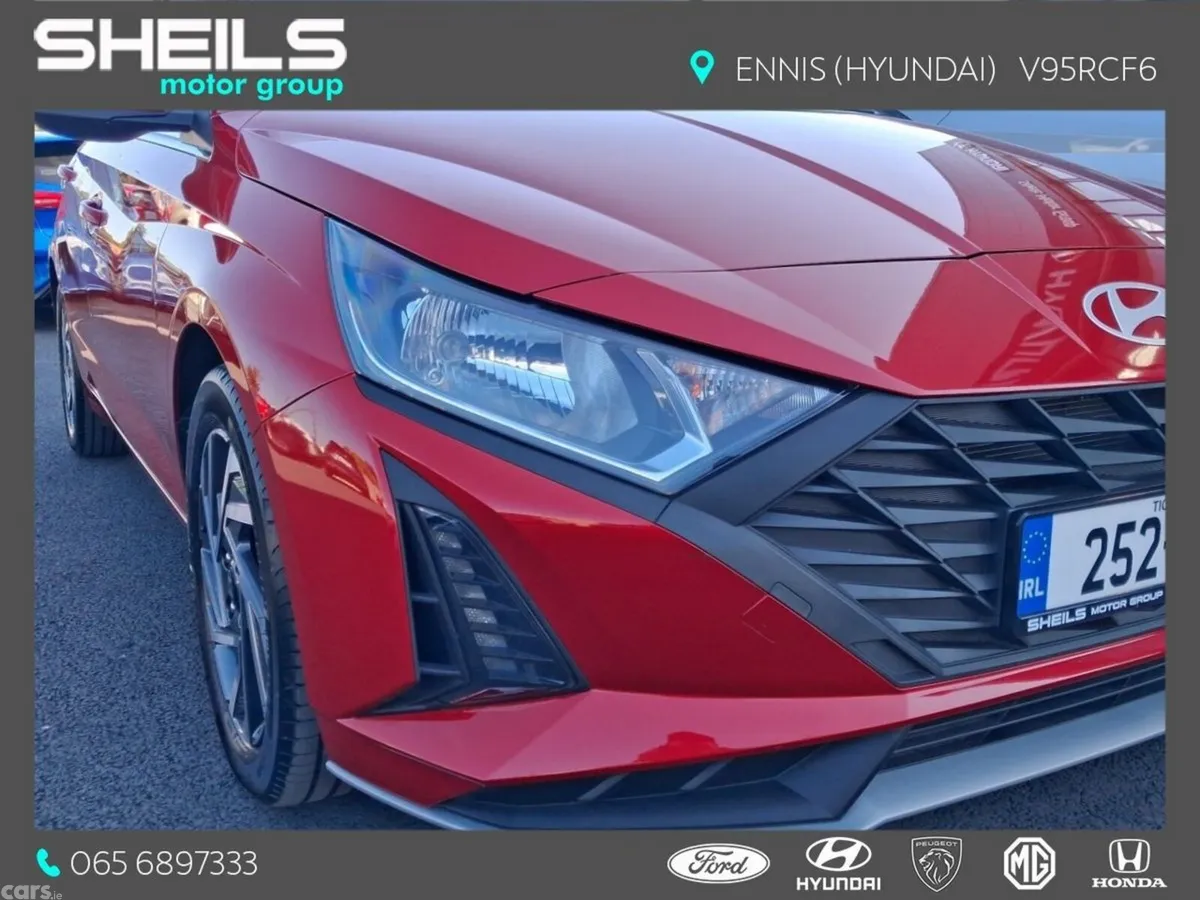 Hyundai i20 Hatchback, Petrol, 2025, Red
