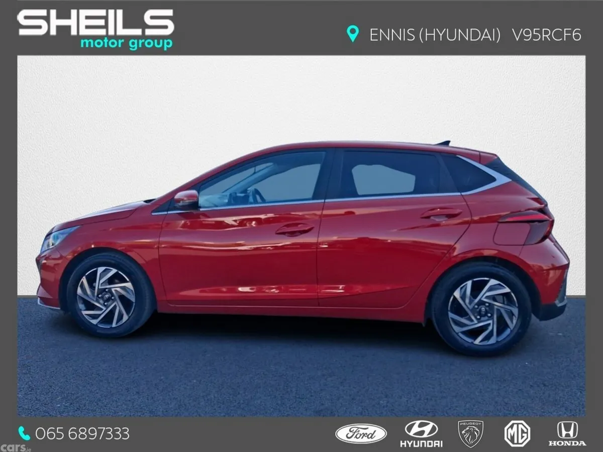 Hyundai i20 Hatchback, Petrol, 2025, Red