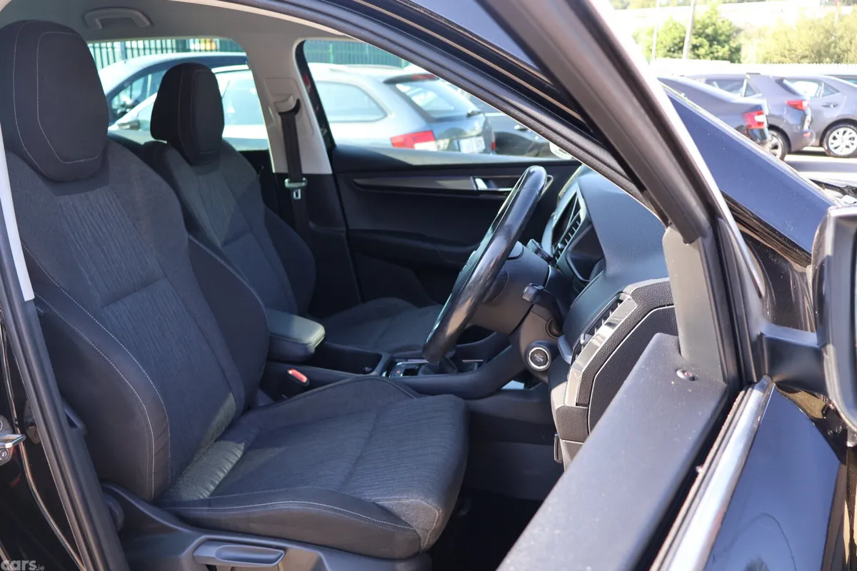 Skoda Karoq Estate/Jeep, Diesel, 2018, Black