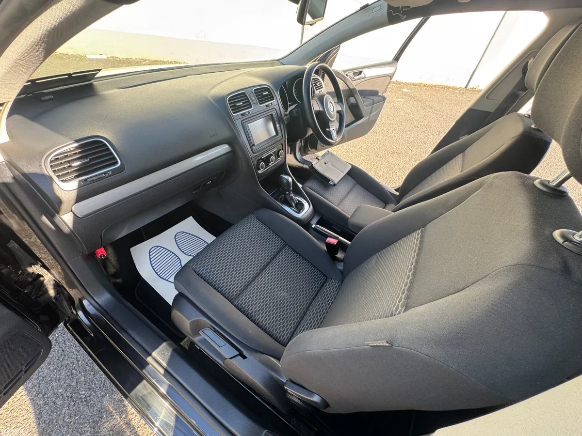 Volkswagen Golf Hatchback, Petrol, 2012, Black