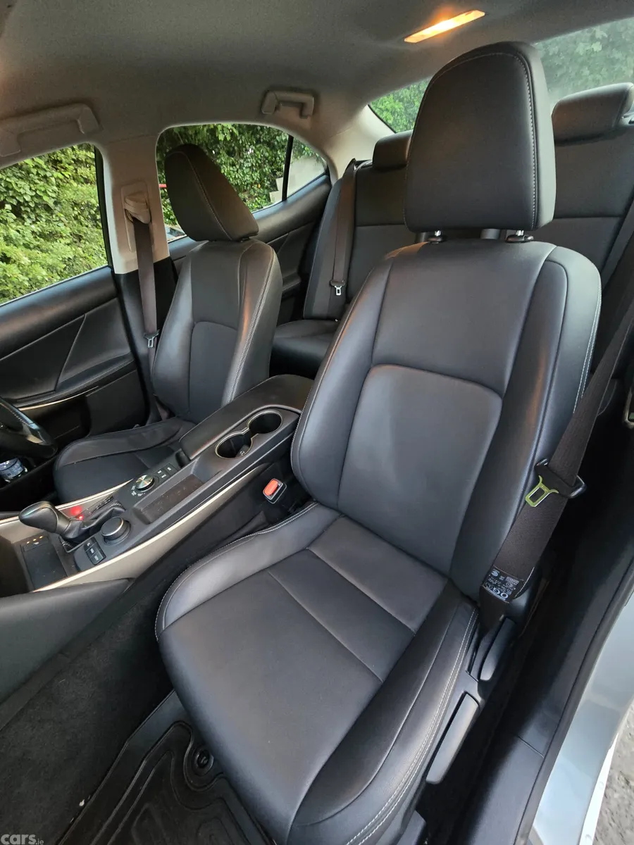 Lexus IS Saloon, Petrol Hybrid, 2020, Silver