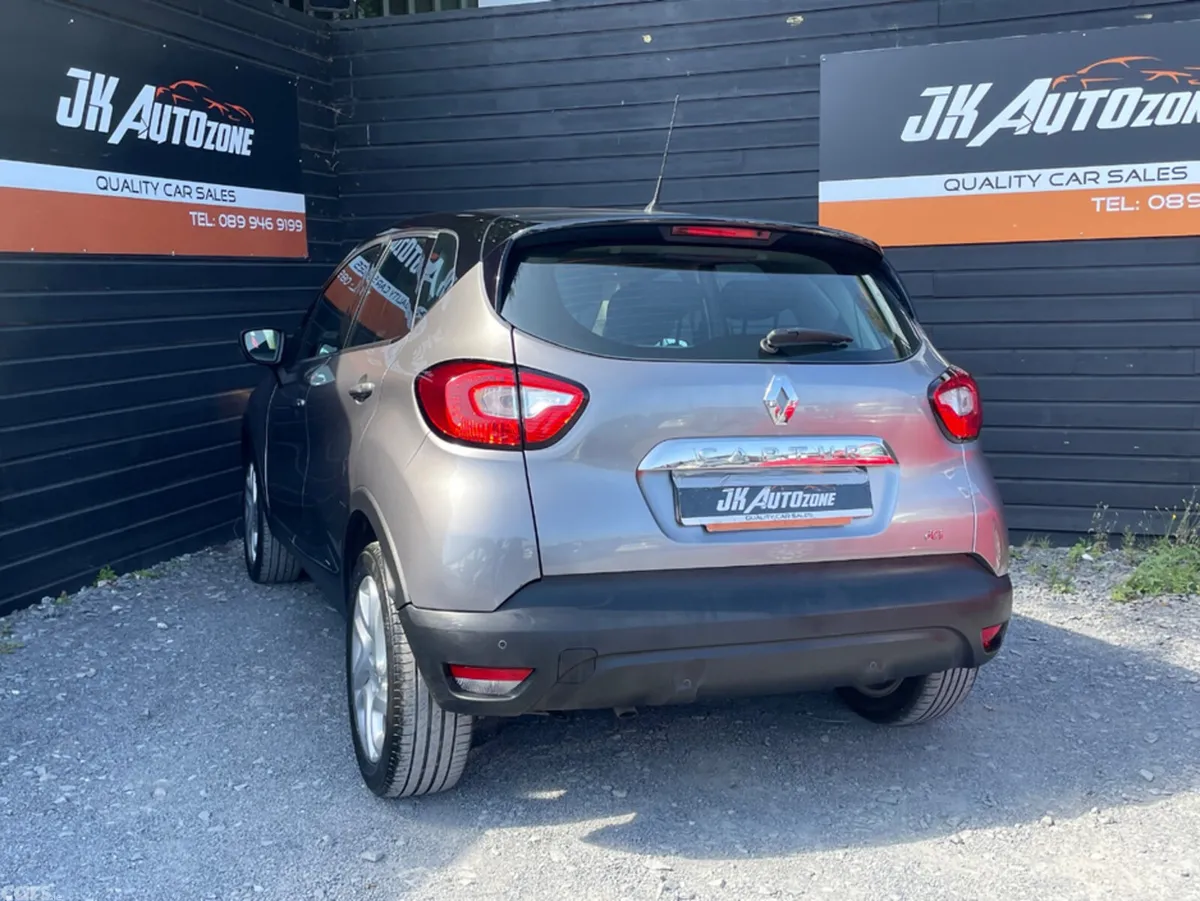 Renault Captur Hatchback, Diesel, 2016, Grey