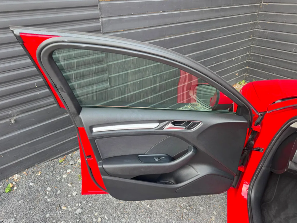Audi A3 Hatchback, Petrol, 2014, Red
