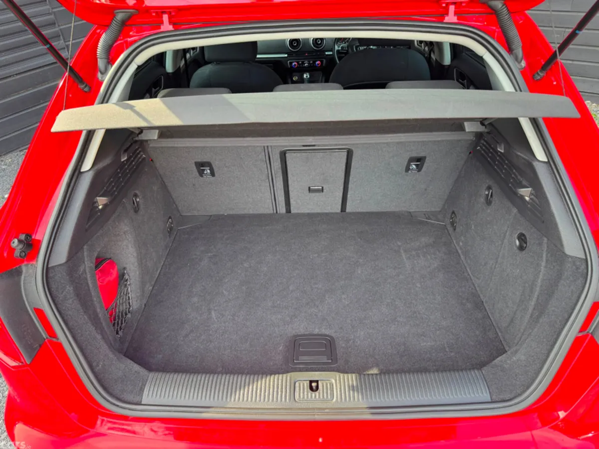 Audi A3 Hatchback, Petrol, 2014, Red