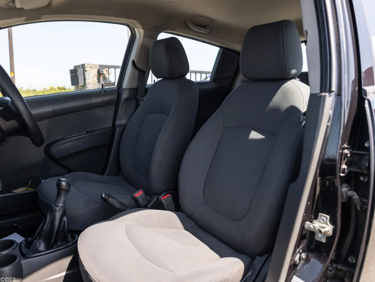 Chevrolet Spark Hatchback, Petrol, 2012, Black