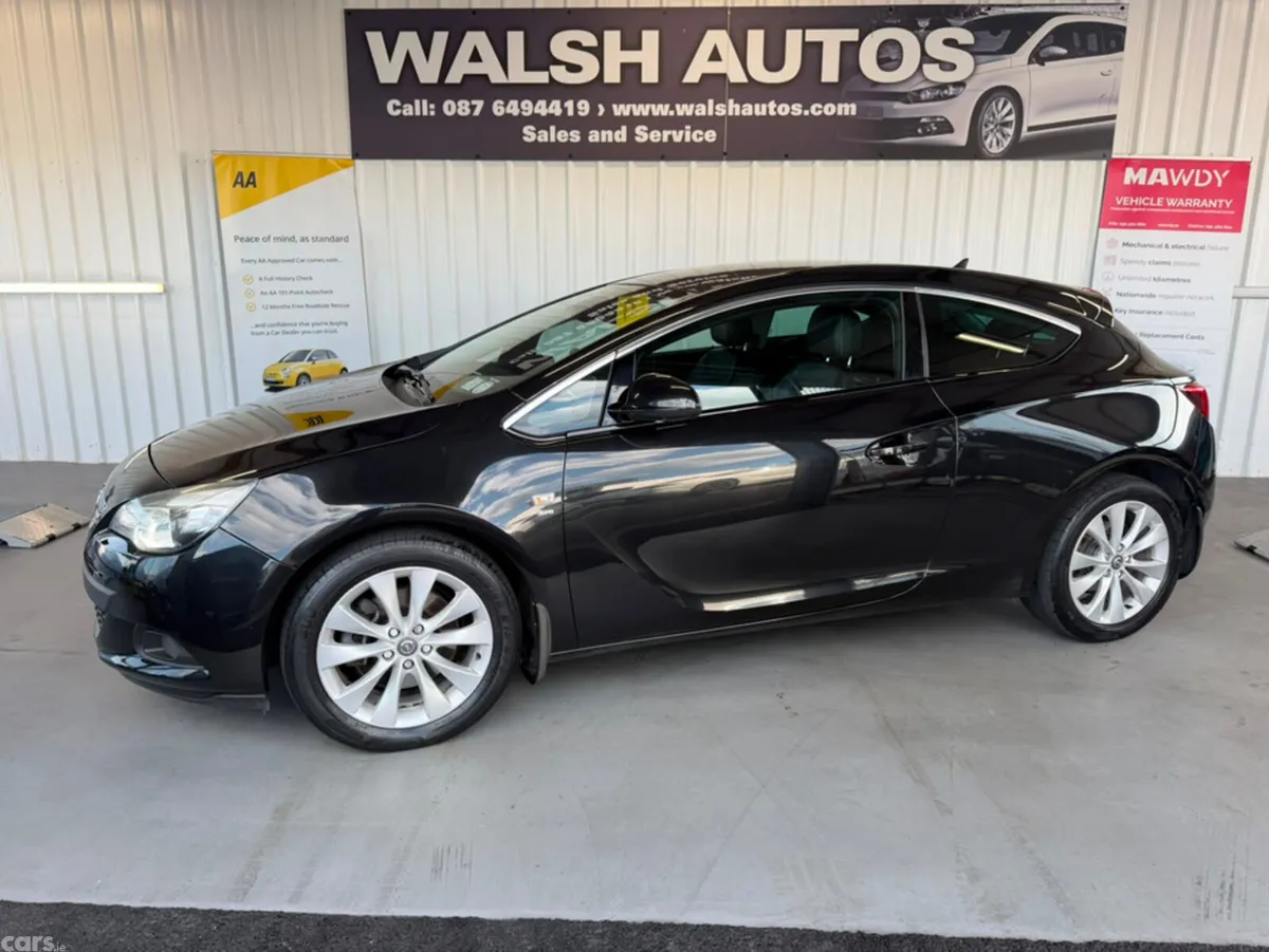 Opel Astra Hatchback, Diesel, 2014, Black