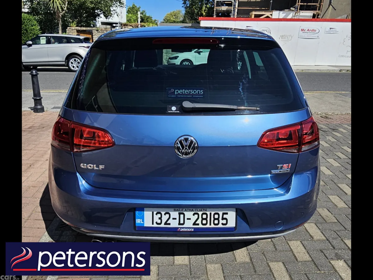 Volkswagen Golf Hatchback, Petrol, 2013, Blue
