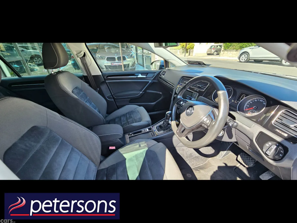 Volkswagen Golf Hatchback, Petrol, 2013, Blue
