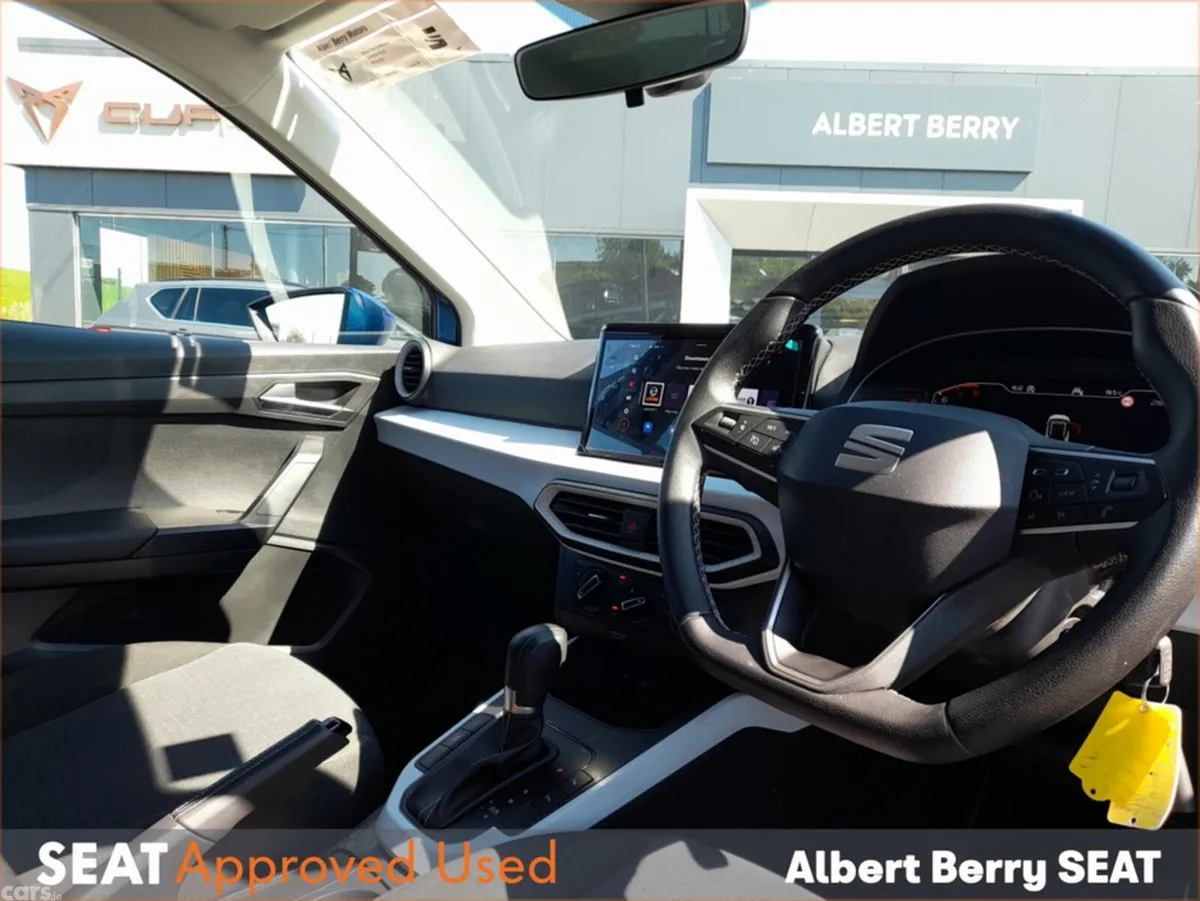 SEAT Arona Hatchback, Petrol, 2025, Blue