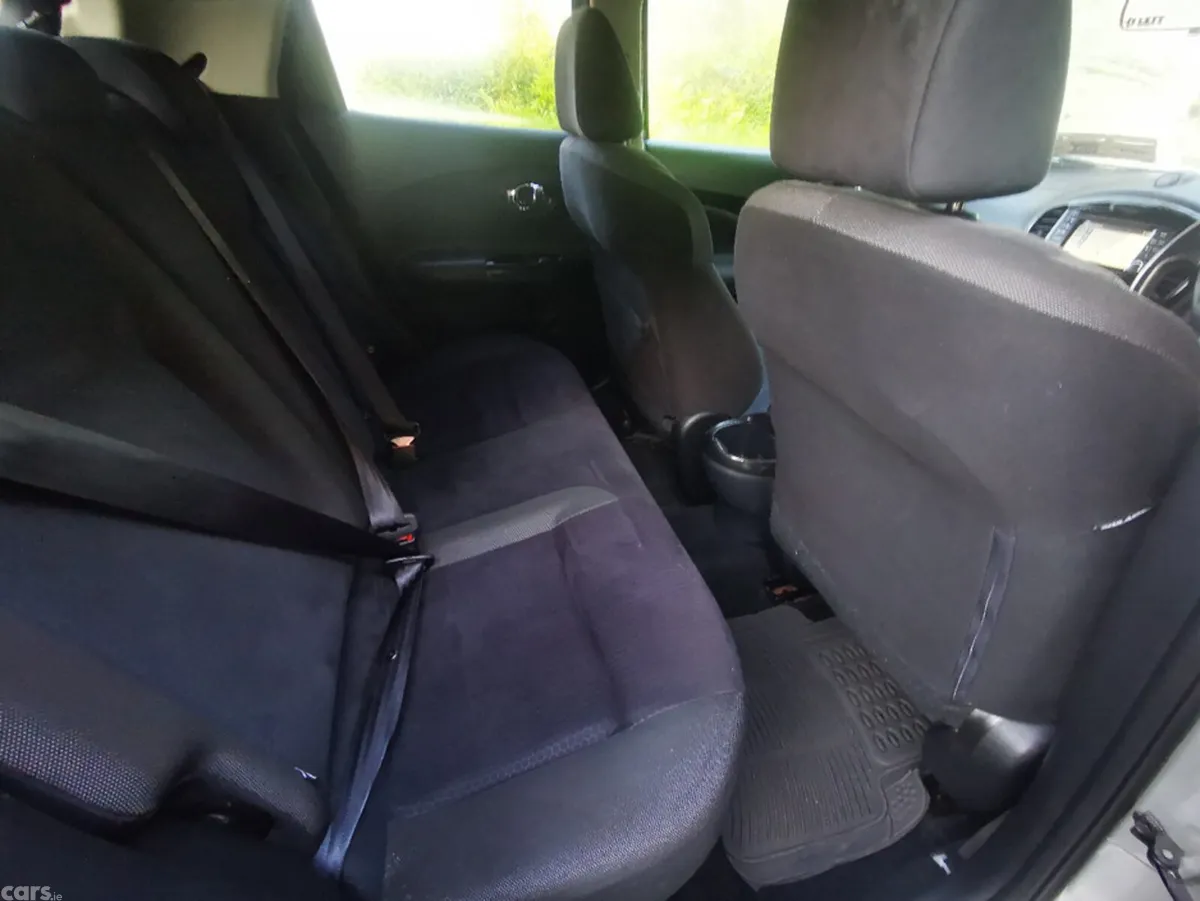 Nissan Juke Hatchback, Diesel, 2014, Silver