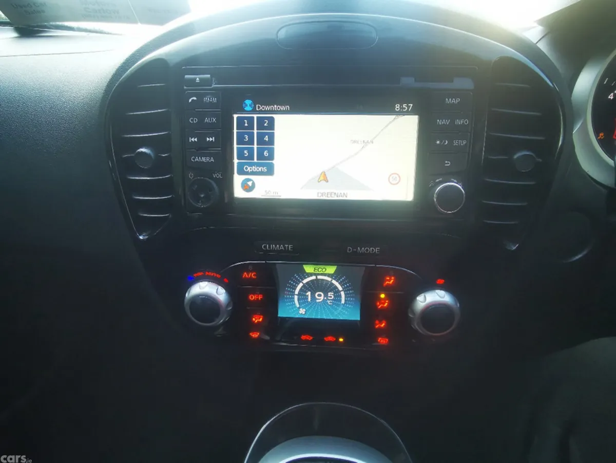 Nissan Juke Hatchback, Diesel, 2014, Silver