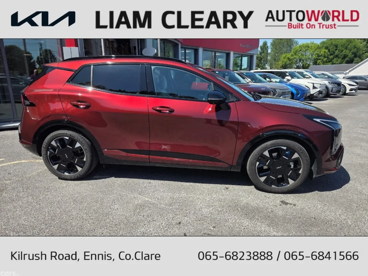 Kia Sportage MPV, Diesel Hybrid, 2026, Red