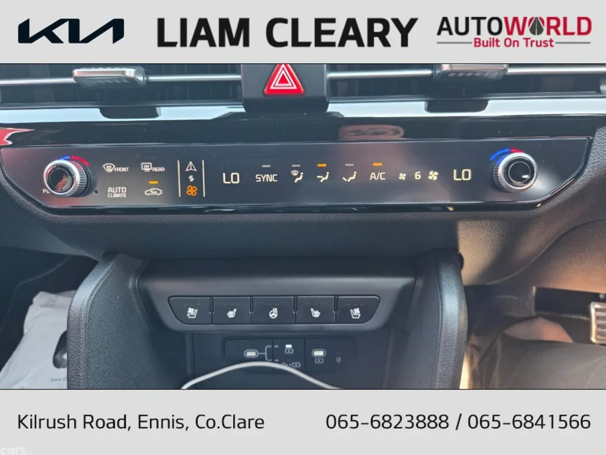 Kia Sportage MPV, Diesel Hybrid, 2026, Red