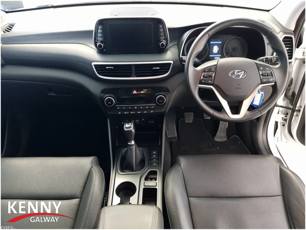 Hyundai Tucson MPV, Diesel, 2020, White
