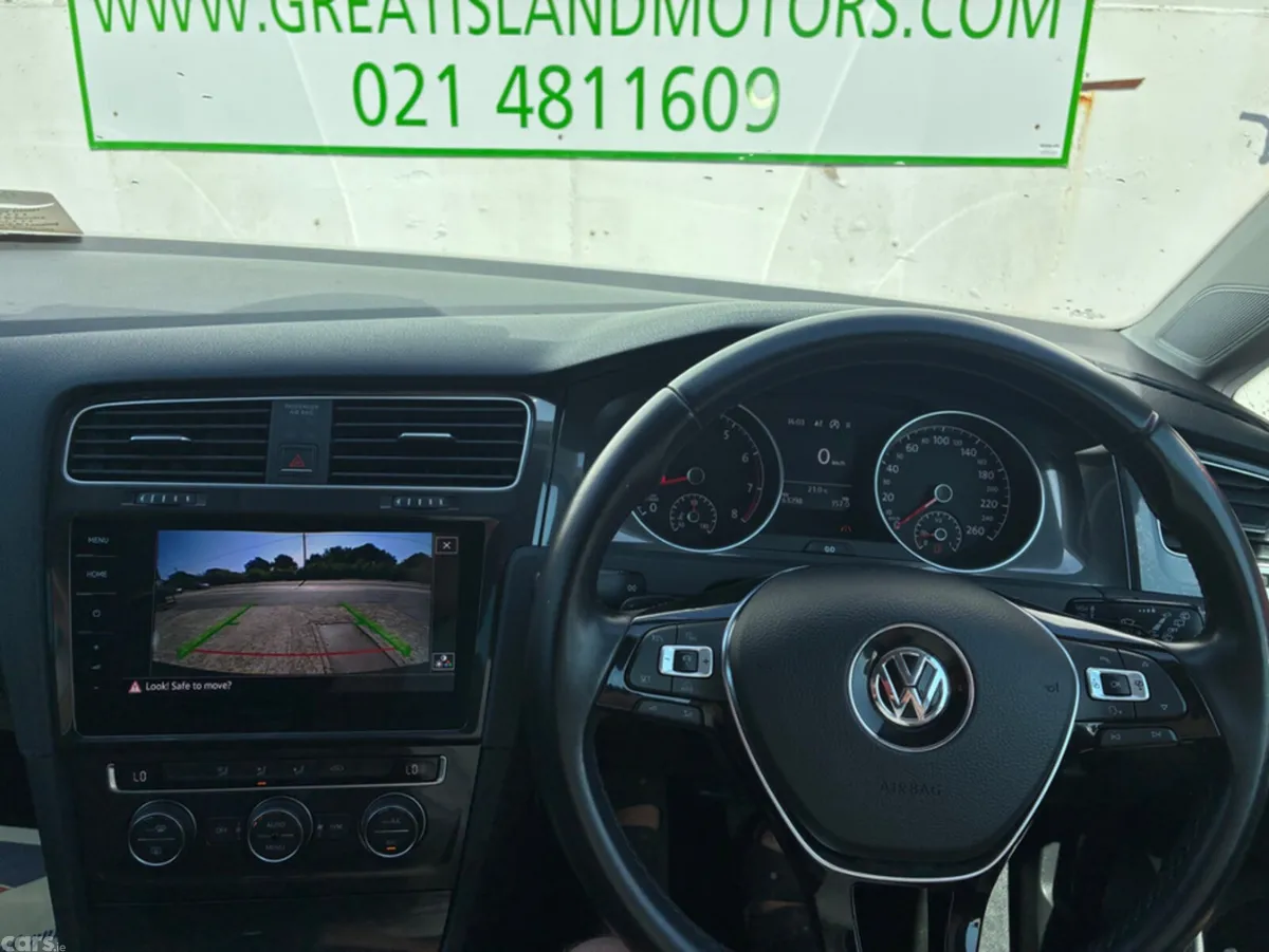 Volkswagen Golf Estate, Petrol, 2018, Black