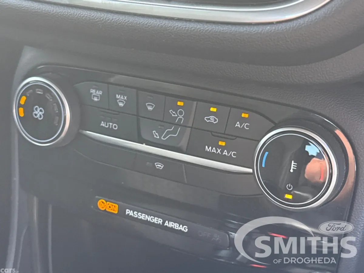 Ford Puma MPV, Petrol Hybrid, 2022, White