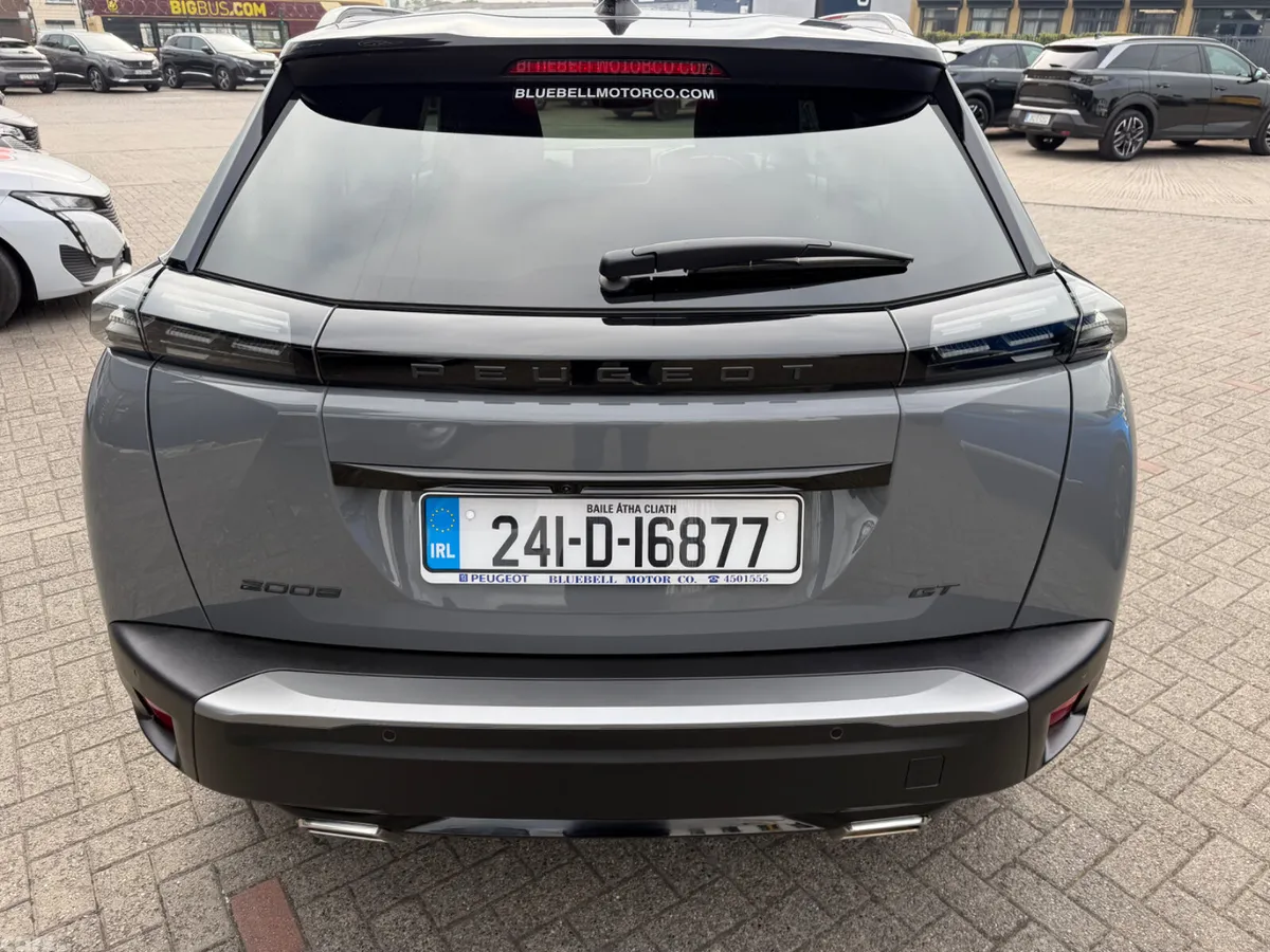 Peugeot 2008 MPV, Petrol, 2024, Grey