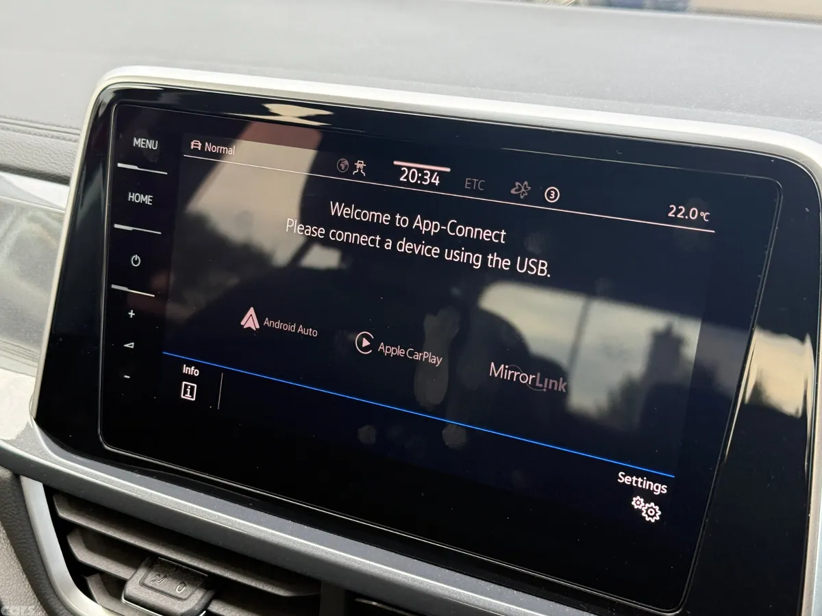 Volkswagen T-Roc SUV, Diesel, 2024, Red