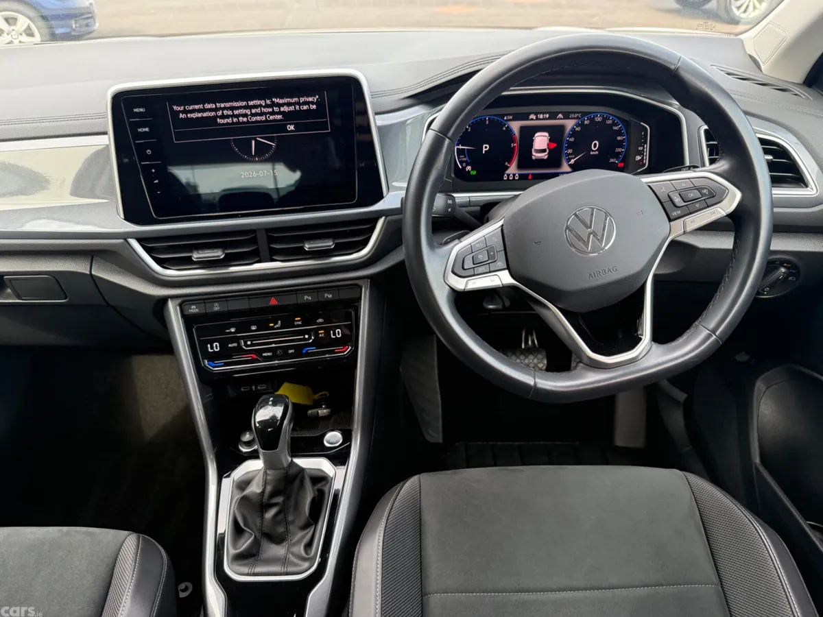 Volkswagen T-Roc SUV, Diesel, 2023, White