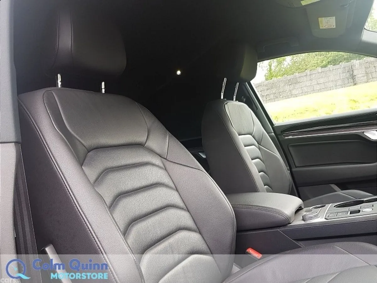 Volkswagen Touareg SUV, Diesel, 2023, Grey