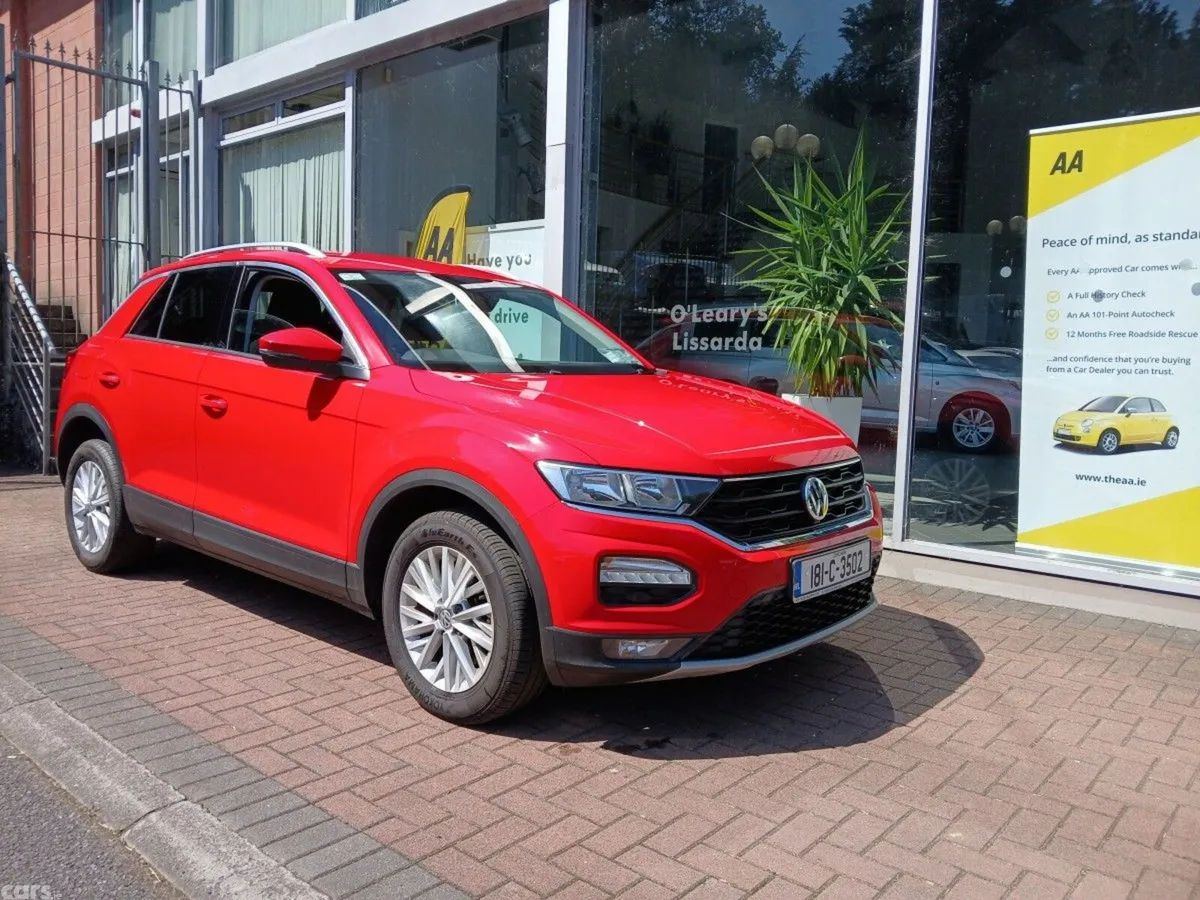 Volkswagen T-Roc SUV, Petrol, 2018, Red