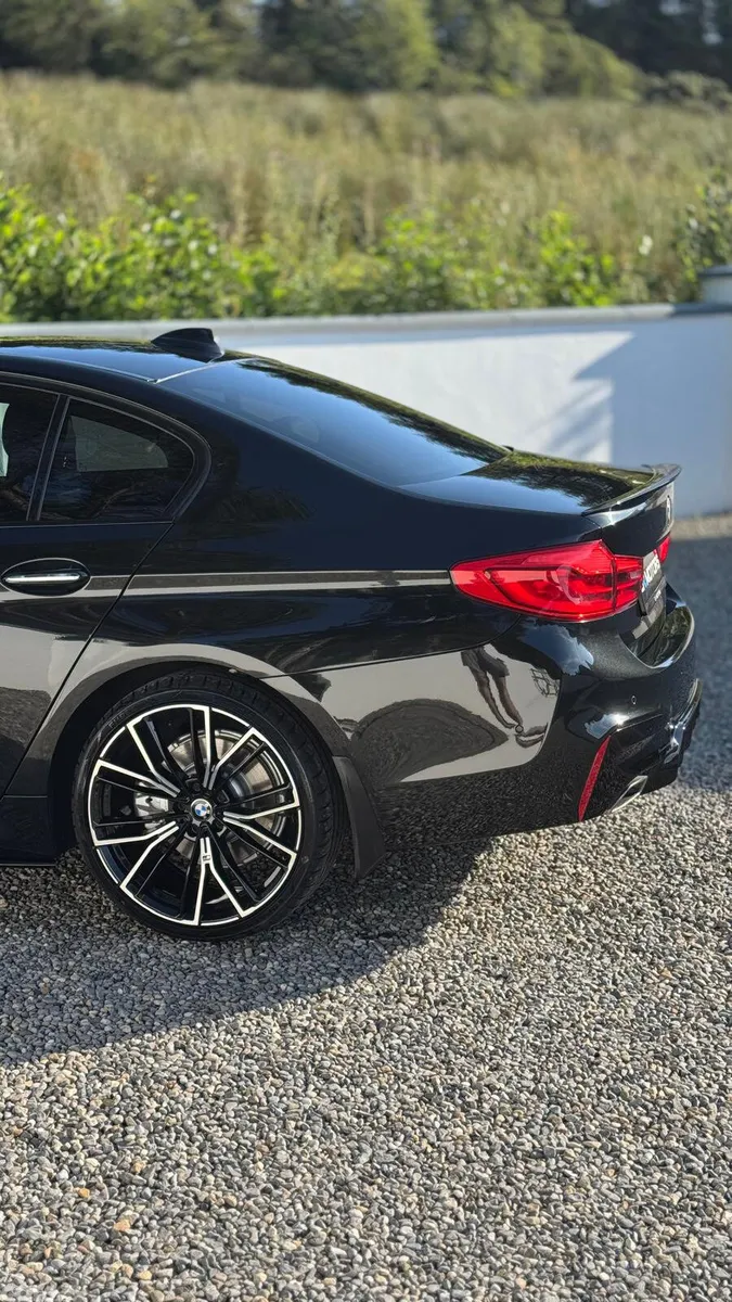 BMW 5-Series Saloon, Diesel, 2018, Black