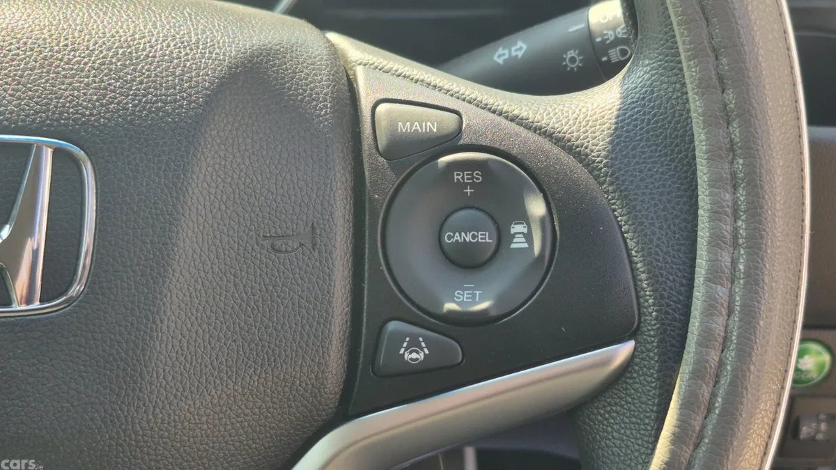 Honda Fit Hatchback, Petrol Hybrid, 2019, Silver