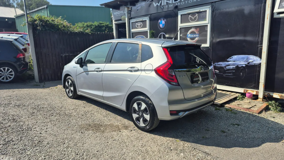 Honda Fit Hatchback, Petrol Hybrid, 2019, Silver