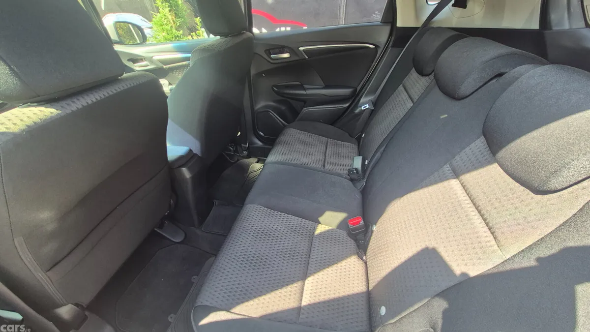 Honda Fit Hatchback, Petrol Hybrid, 2019, Silver