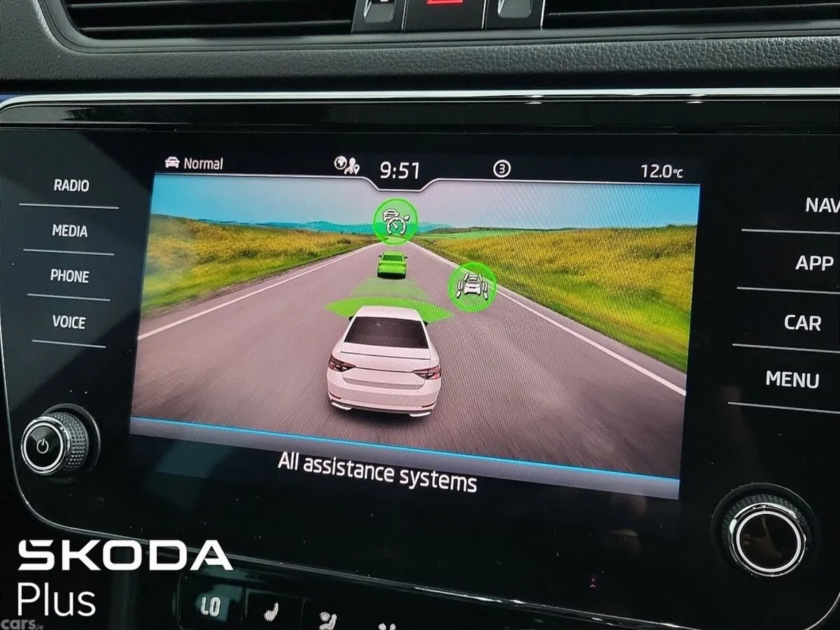 Skoda Superb Saloon, Diesel, 2024, Grey