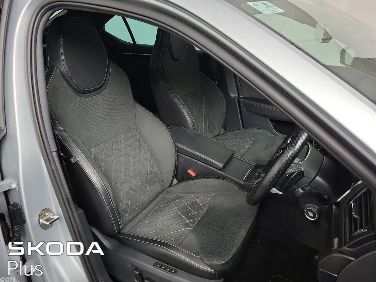 Skoda Superb Saloon, Diesel, 2024, Grey